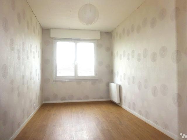 Appartement à louer à Nogent le Rotrou, Centre Val de Loire, €