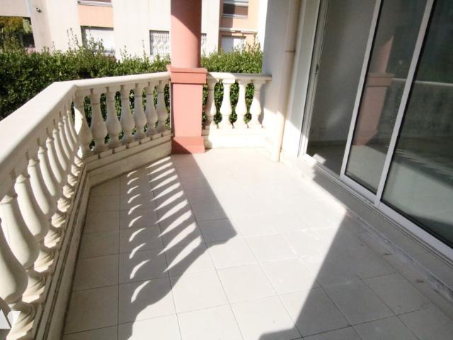 Appartement à louer à Nice, Provence Alpes Côte d'Azur, €