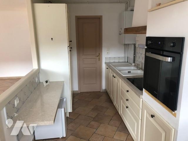 Appartement à louer à Saint Amand les Eaux, Hauts de France, €