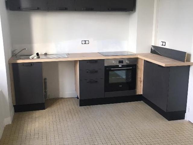 Appartement à louer à Saint Aubin d'Aubigné 35250