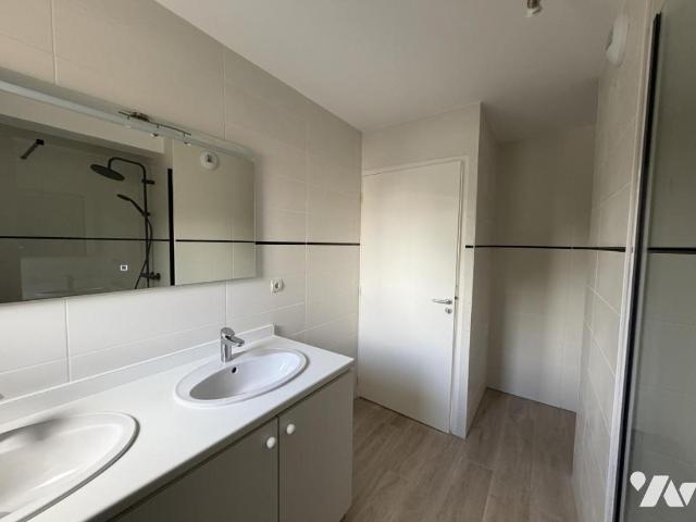 Appartement à louer à Saint Gilles, Bretagne, €