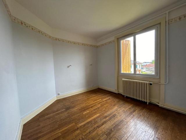 Appartement à louer à Saint Denis lès Bourg 01000