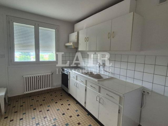 Appartement à louer à Sées Réf S14219
