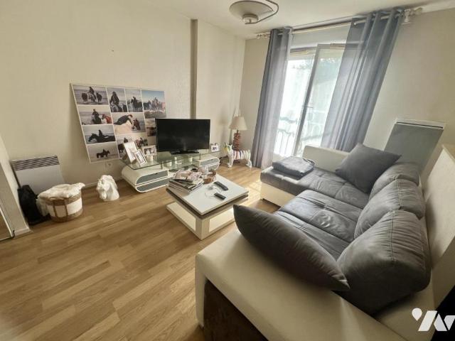 Appartement à louer à Senlis, Hauts de France, €