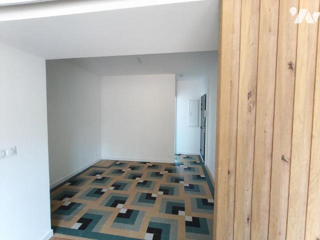 Appartement à louer à Port Saint Père, Pays de la Loire, €