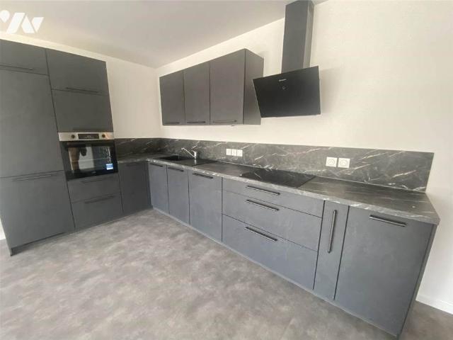 Appartement à louer à Pacy sur Eure, Normandie, €