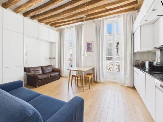 Appartement à louer à Paris 3Ème
