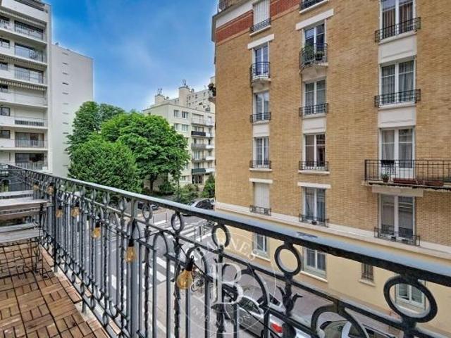Appartement à louer à Paris 15Ème