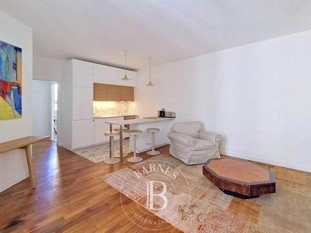 Appartement à louer à Paris 15Ème