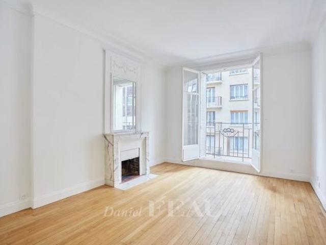 Appartement à louer à Paris 16Ème
