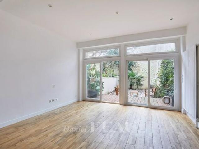 Appartement à louer à Paris 16Ème