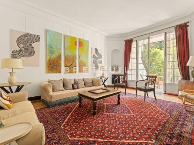 Appartement à louer à Paris 16Ème