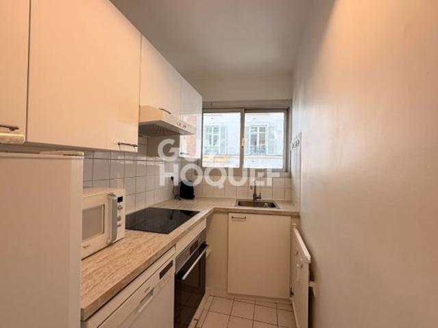 Appartement à louer à Paris 16Ème