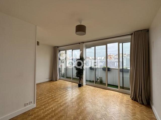 Appartement à louer à Paris 16Ème