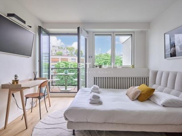 Appartement à louer à Paris 16Ème