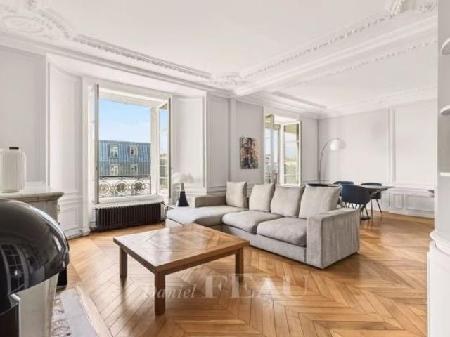 Appartement à louer à Paris 17Ème