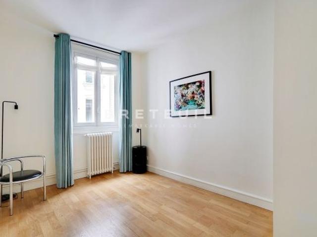 Appartement à louer à Paris 17Ème