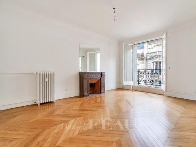 Appartement à louer à Paris 7Ème