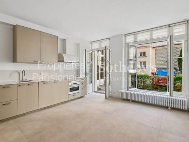 Appartement à louer à Paris 7Ème
