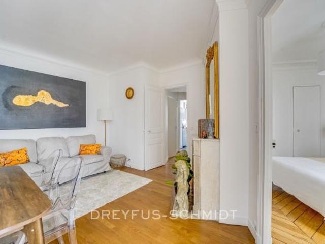 Appartement à louer à Paris 7Ème