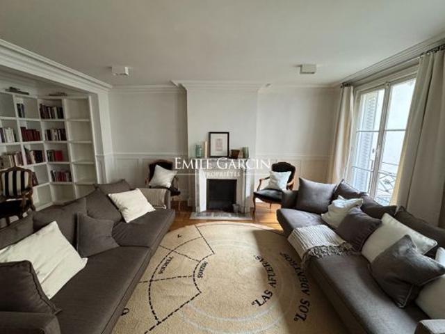 Appartement à louer à Paris 7Ème