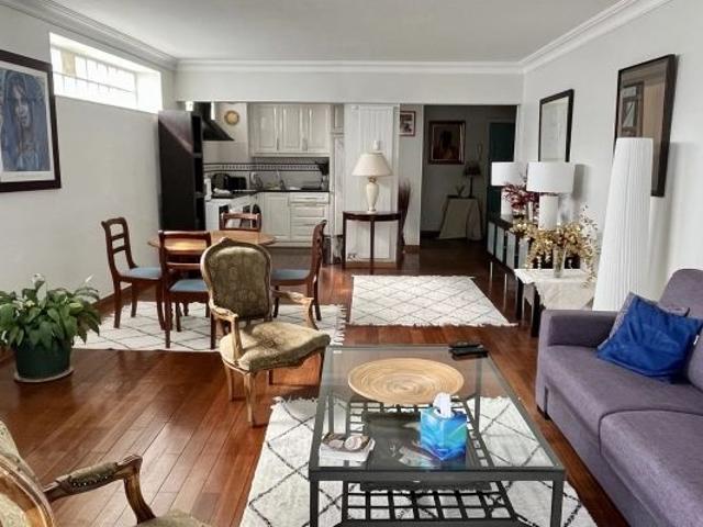 Appartement à louer à Paris 4Ème