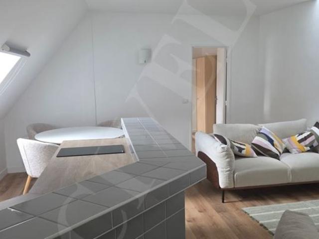 Appartement à louer à Paris 8Ème