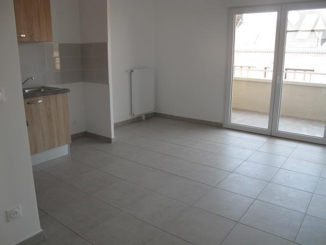Appartement à louer à Petit Quevilly, Normandie, €
