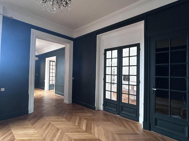 Appartement à louer à Péronne 80200