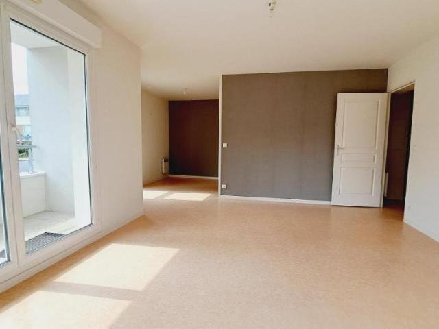 Appartement à louer à Plélan le Grand, Bretagne, €