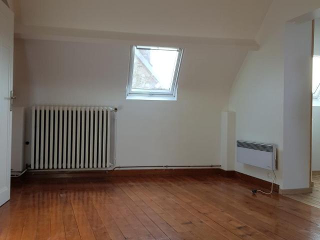Appartement à louer à Quettreville sur Sienne, Normandie, €