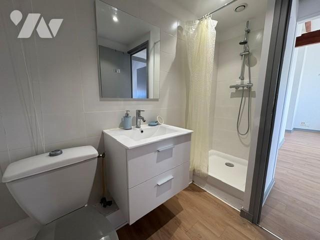 Appartement à louer à Quimper, Bretagne, €