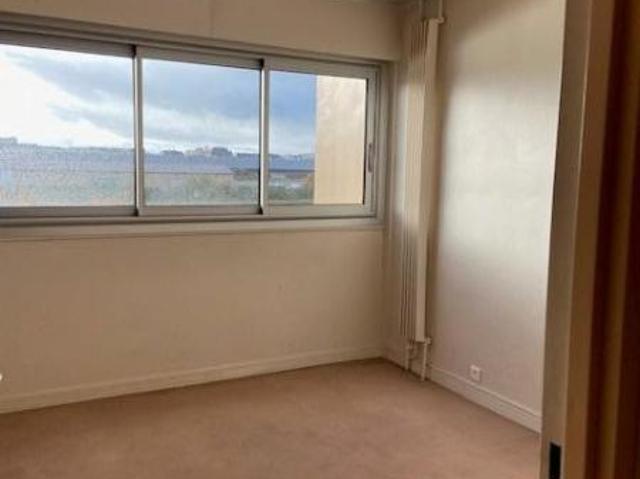 Appartement à louer à Rouen, Normandie, €