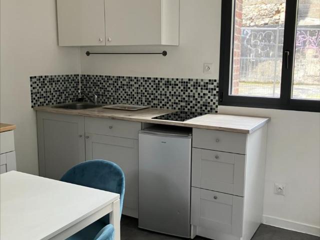 Appartement à louer à Rouen, Normandie, €