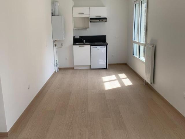 Appartement à louer à Rouen, Normandie, €