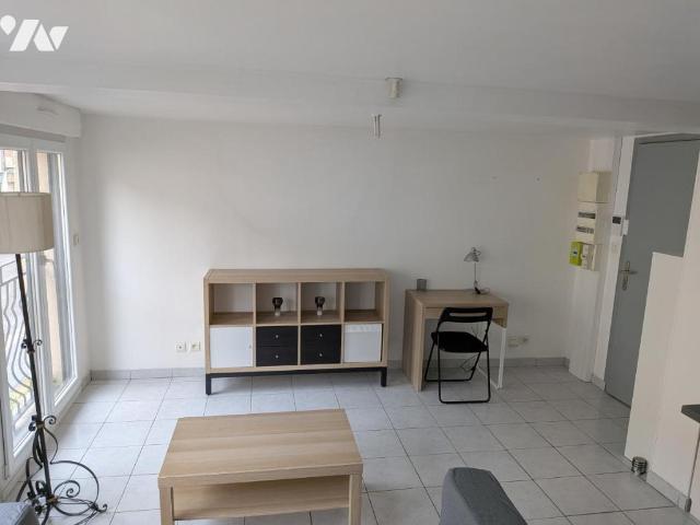 Appartement à louer à Reims, Grand Est, €