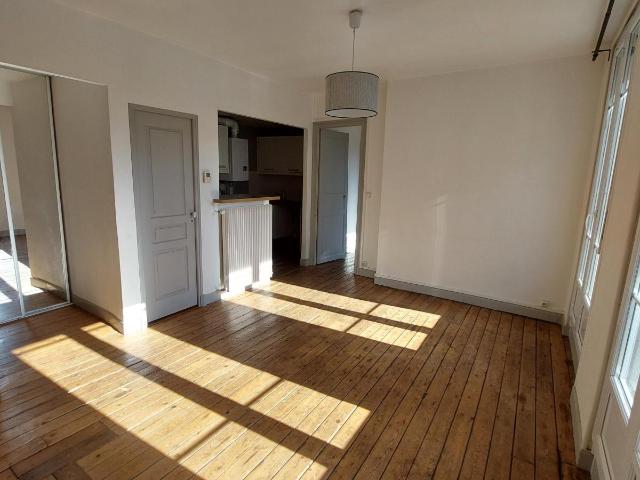 Appartement à louer à Reims, Grand Est, €
