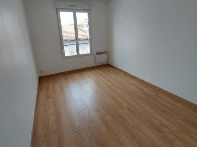 Appartement à louer à Reims, Grand Est, €