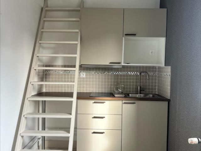 Appartement à louer à Reims, Grand Est, €