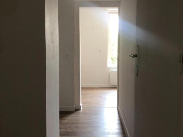 Appartement à louer à Rives en Seine, Normandie, €