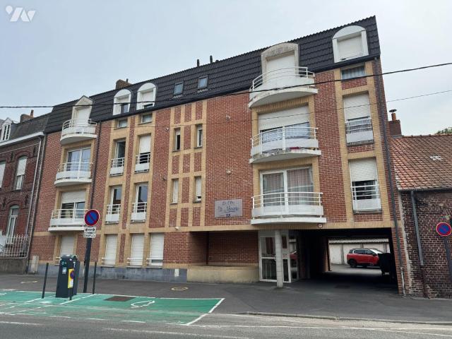 Appartement à louer à Wormhout, Hauts de France, €