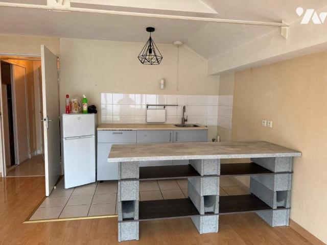 Appartement à louer à Tours, Centre Val de Loire, €