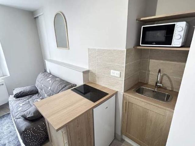 Appartement à louer à Tours, Centre Val de Loire, €