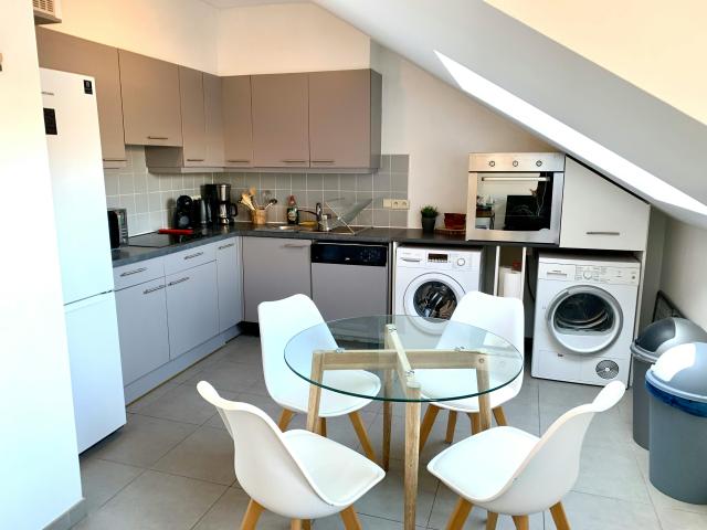 Appartement à louer à Uccle, Rue du Roetaert