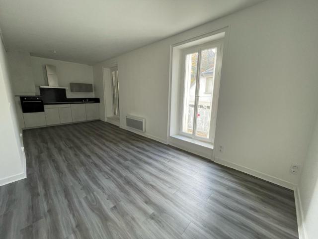 Appartement à louer à Ussel 19200