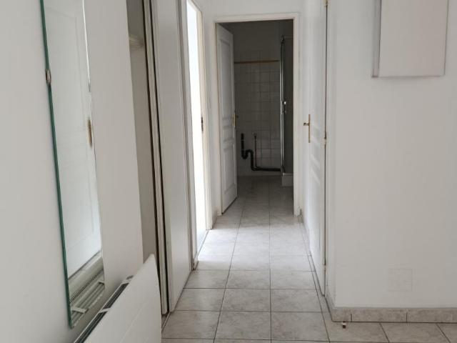 Appartement à louer à Valenciennes, Hauts de France, €