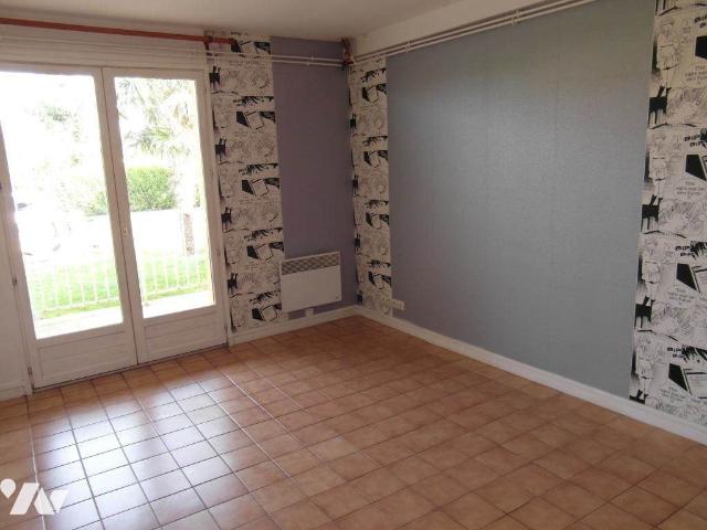 Appartement à louer à Vexin sur Epte, Normandie, €