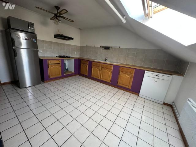 Appartement à louer à Vexin sur Epte, Normandie, €
