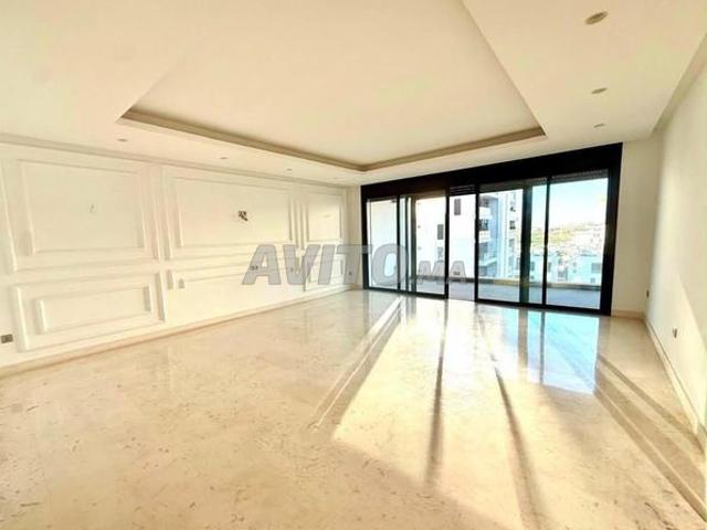 Appartement à louer ain diab 2 chambres