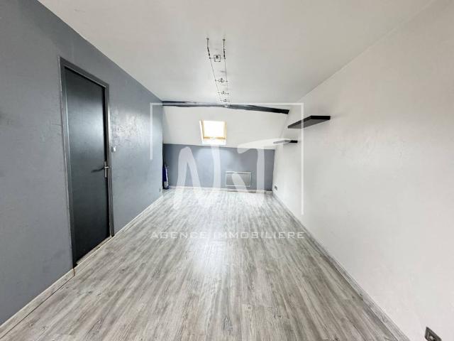 APPARTEMENT A LOUER ANGERS 49000 1 CHAMBRE 41.82M² STATIONNEMENT